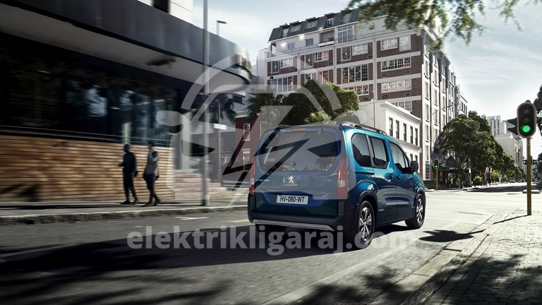 Peugeot e-Rifter 50 kWh